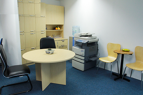 van-phong-tron-goi-ibc-office-ho-tung-mau