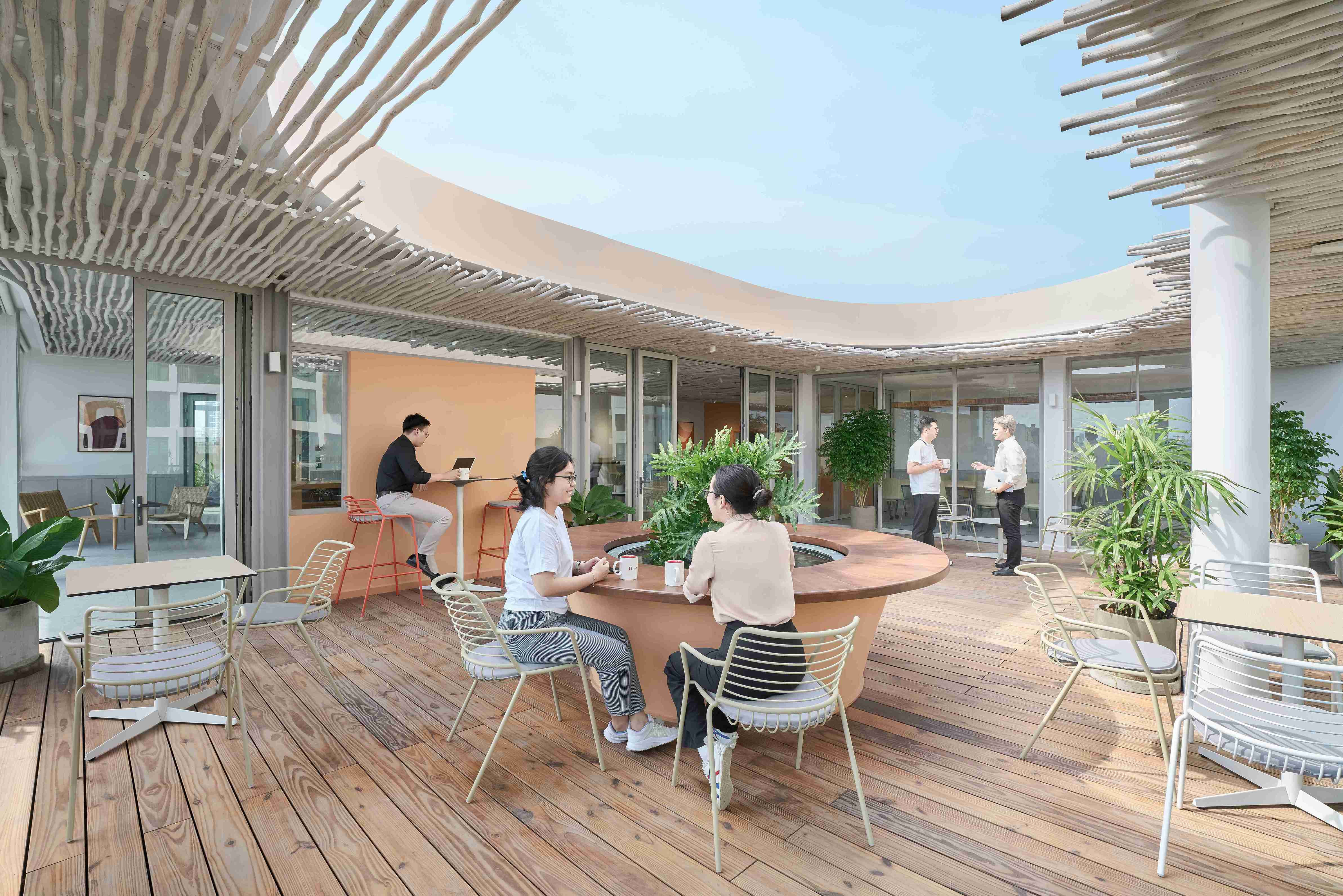 https://sts-vn.com/dreamplex-le-hien-mai