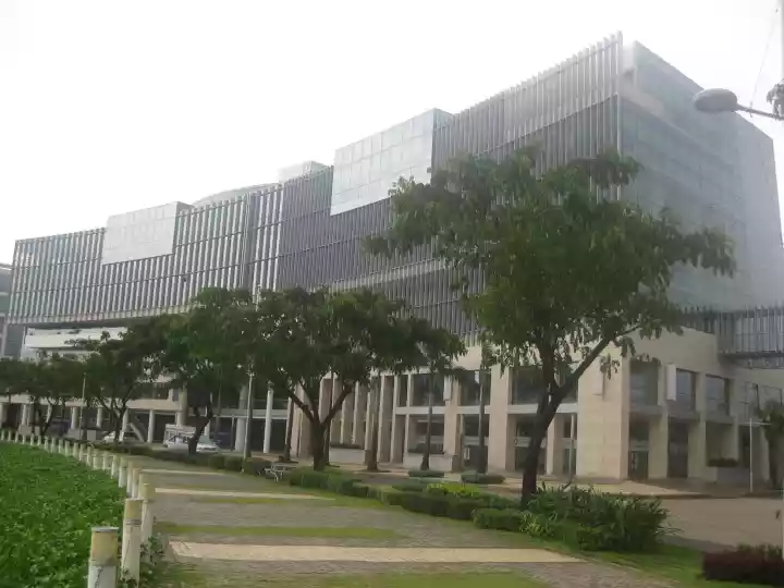 https://sts-vn.com/en/crescent-plaza-building
