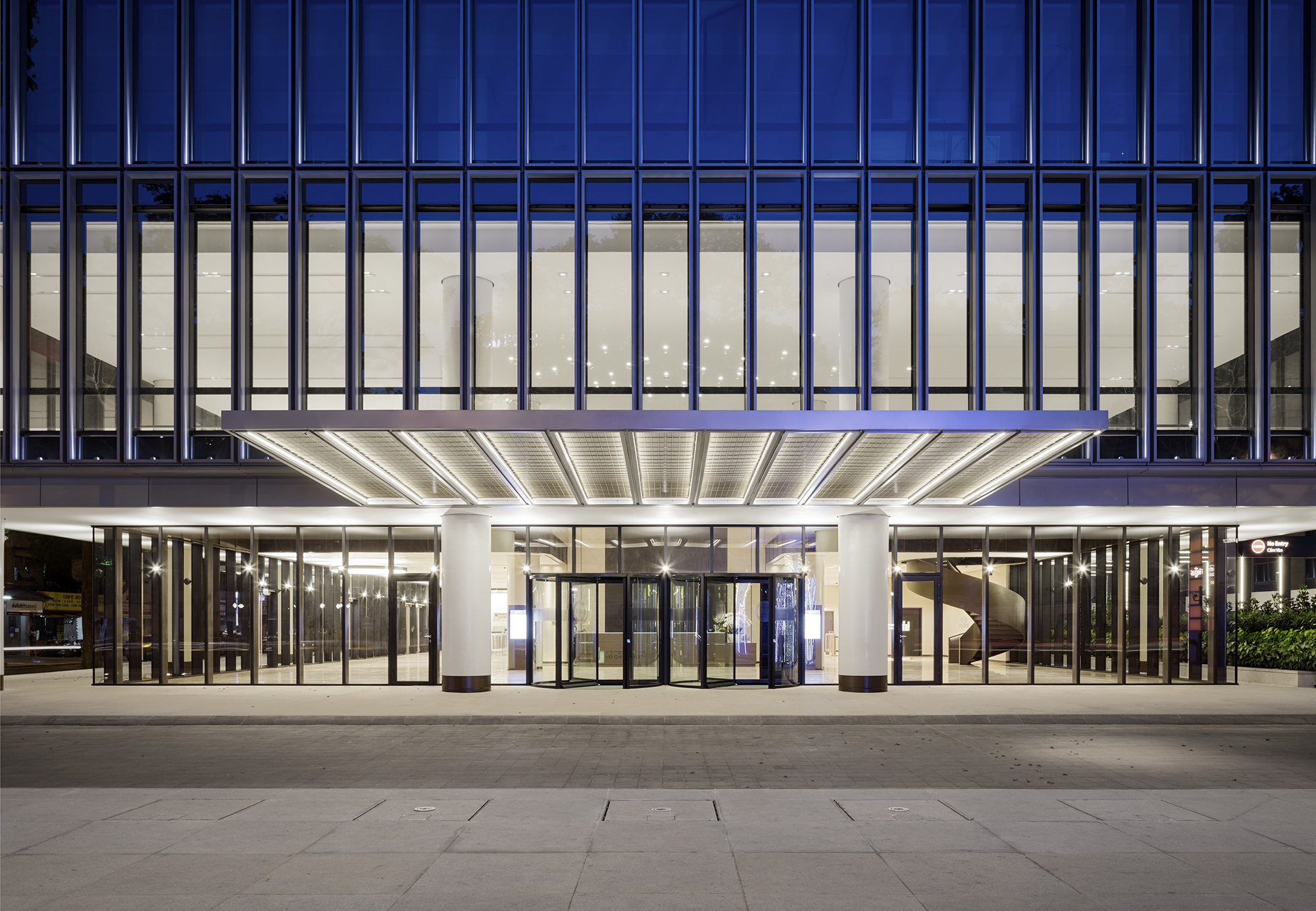 https://sts-vn.com/office-for-lease-deutsches-haus?lang=en